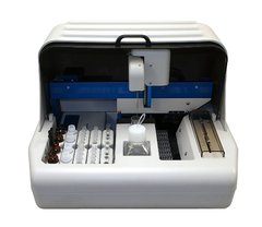 Автоматичний біохімічний аналізатор LabLine 70